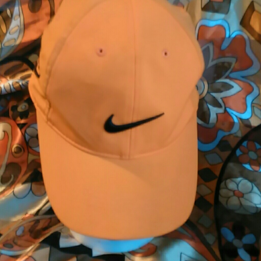 NIKEGOLF GOLF CAP